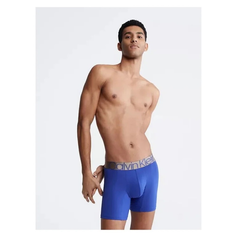 Calvin Klein Men's Vibrant Blue Boxer Briefs